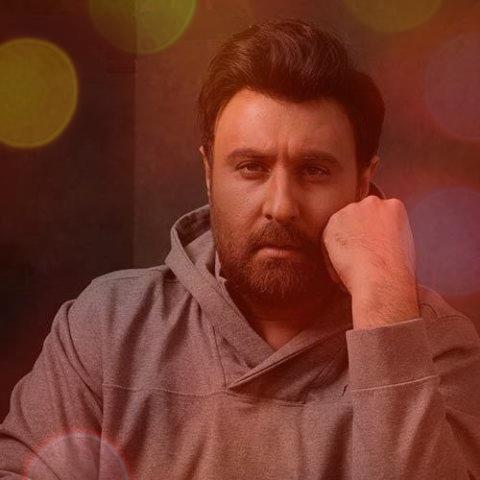 آهنگ جز تو کی میتونه عزیز من باشه از محمد علیزاده آهنگ جز تو کی میتونه عزیز من باشه از محمد علیزاده