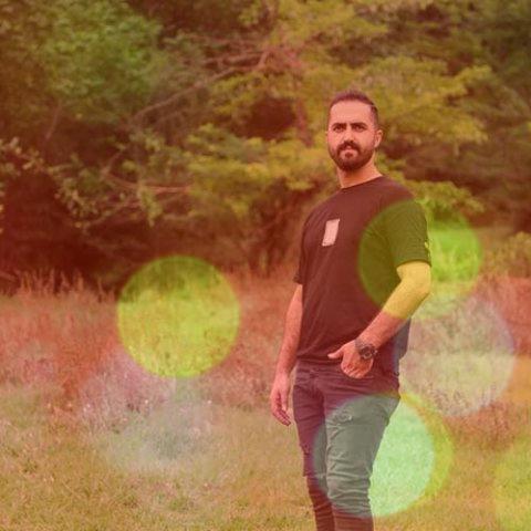 آهنگ دوش کلاش ها رفق سر چپی داشتمه از رضا کرد آهنگ دوش کلاش ها رفق سر چپی داشتمه از رضا کرد
