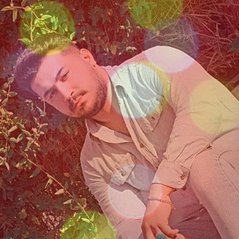 اهنگ یکی احوالت وه مه پرسی از رضا کرمی تارا اهنگ یکی احوالت وه مه پرسی از رضا کرمی تارا